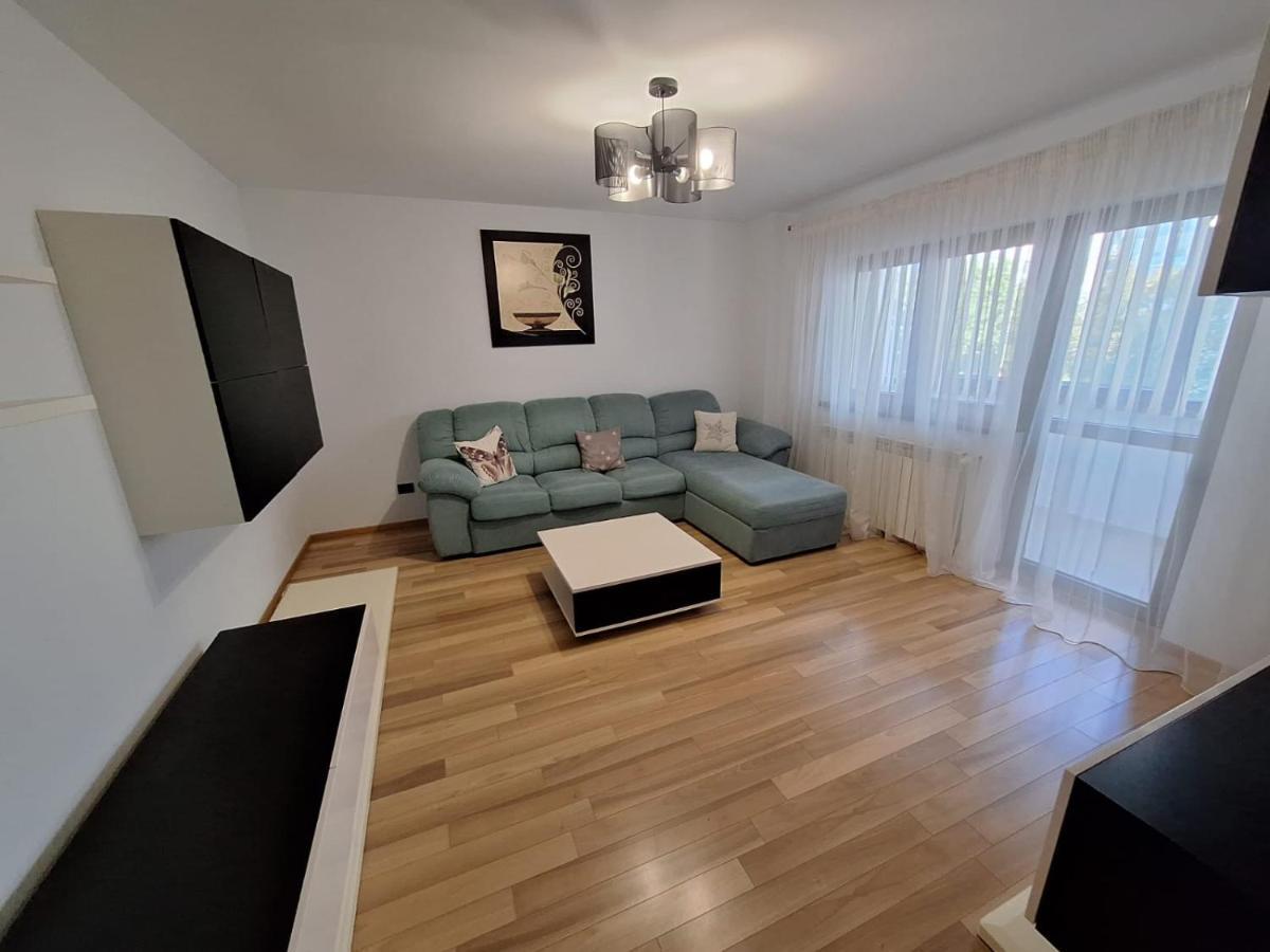 Urban George Enescu 4 Beedroom Apartment Сучава Екстер'єр фото